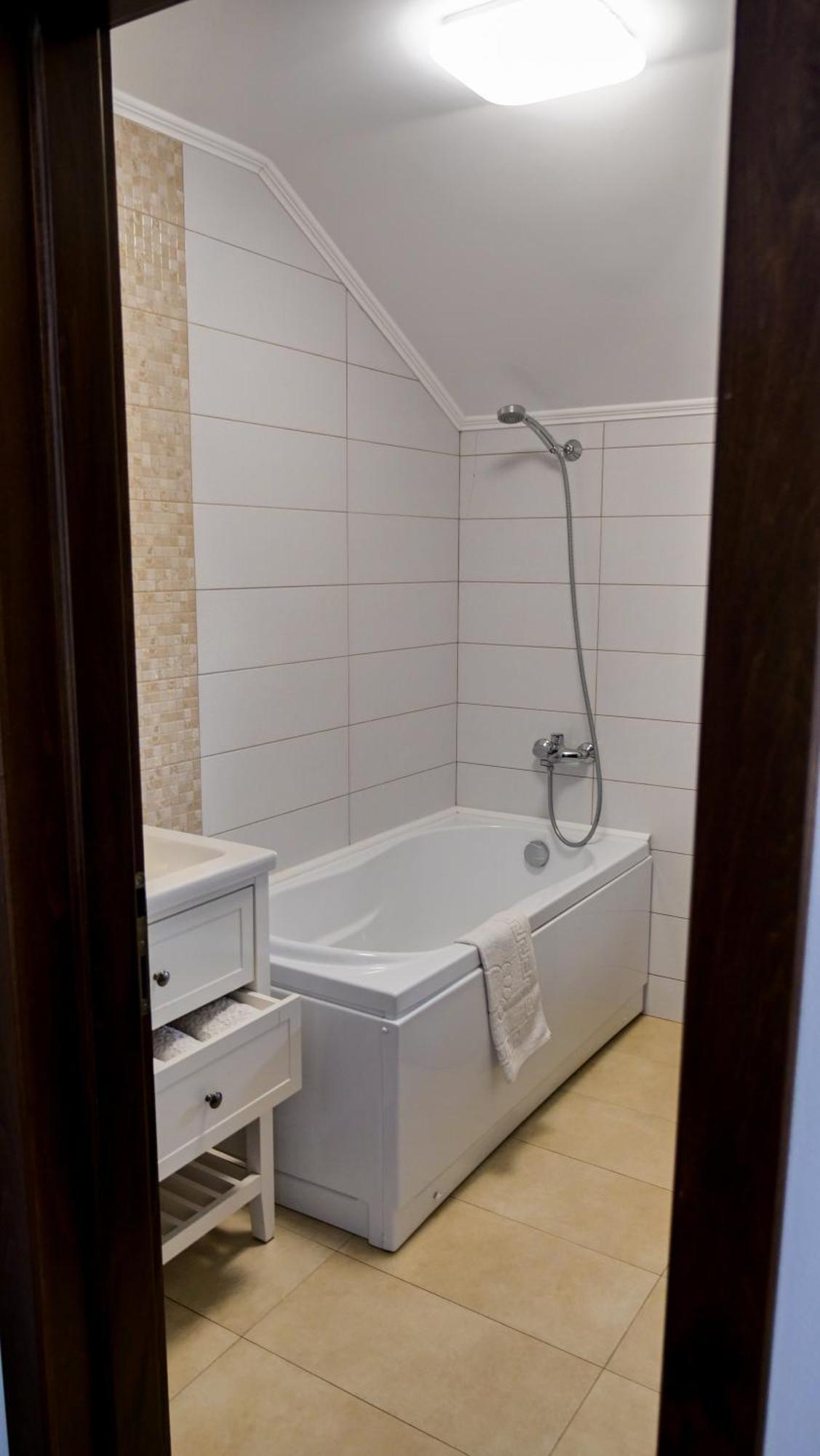 Отель Casa Ambientt Куртя-де-Арджеш Экстерьер фото